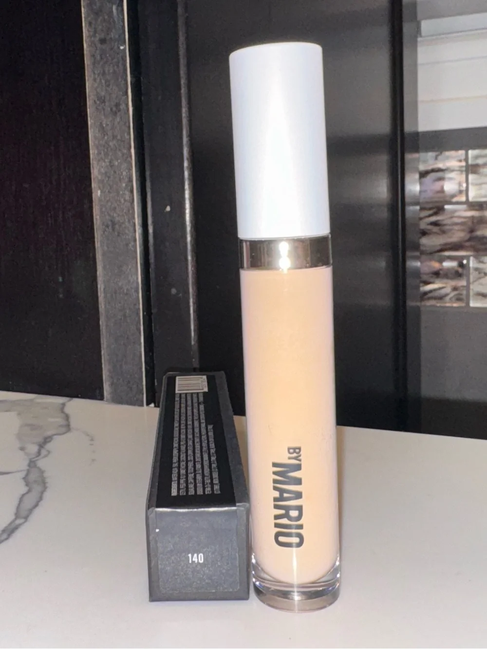 MAKEUP BY MARIO SurrealSkin™ Awakening Concealer - Shade 140 Light Warm NIB